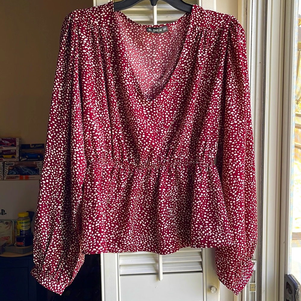 Puff Sleeve VNeck Blouse
